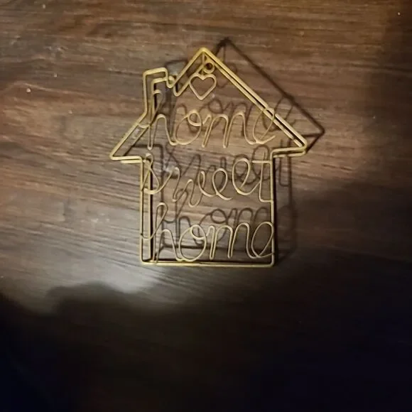Home Sweet Home Sign - Picture 1 of 4